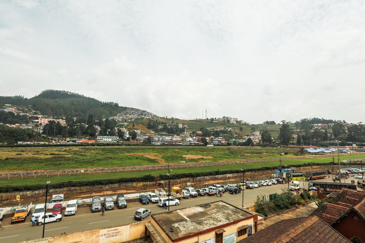 Oyo 36500 Sri Krishna Inn Ooty Exterior photo